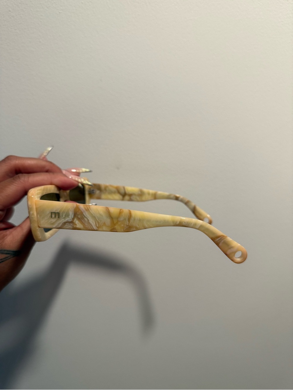 Elisa Johnson Rectangular Marble Sunglasses - Picture 3 of 5